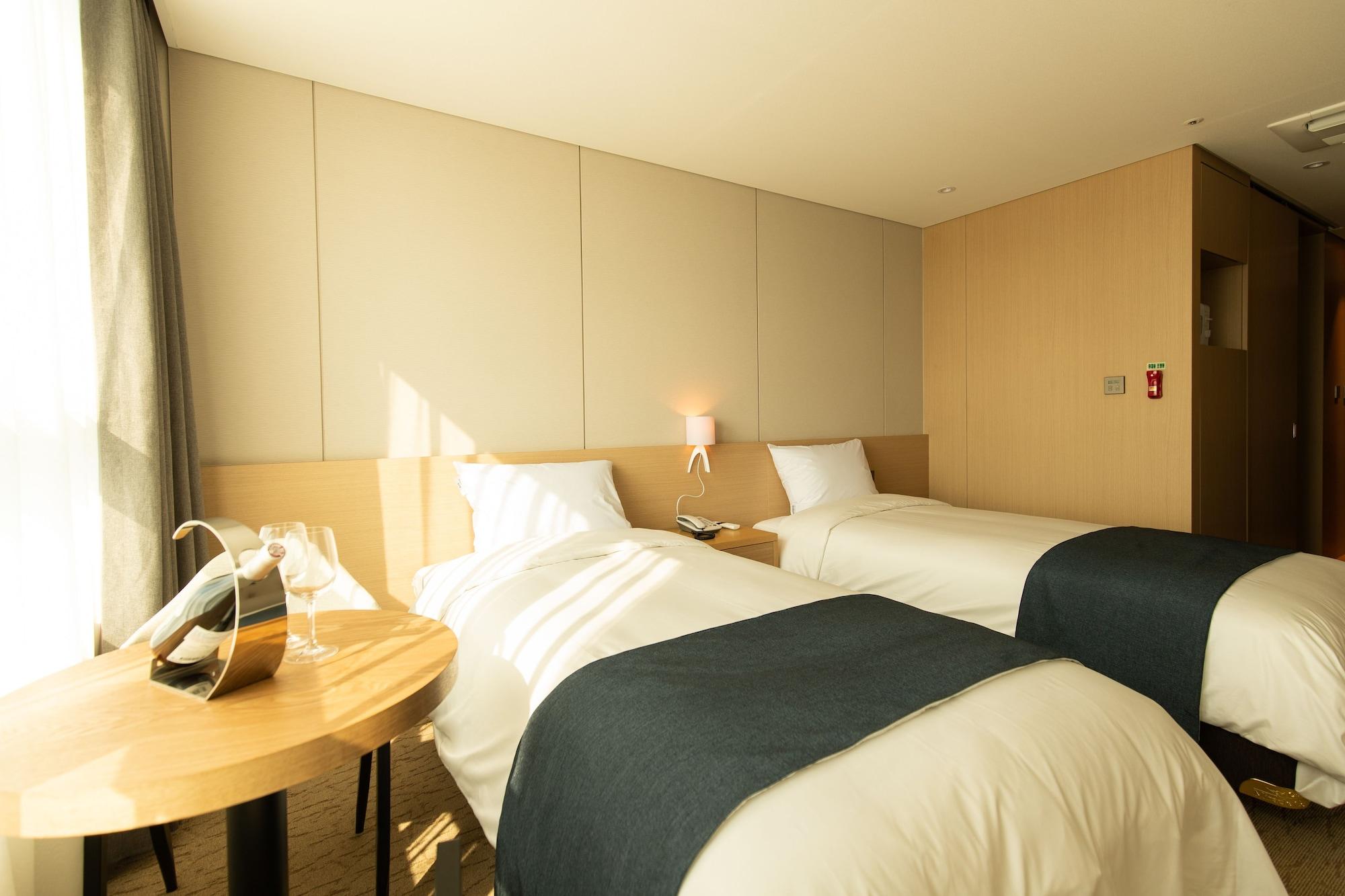 Hotel Winstory Seogwipo Esterno foto