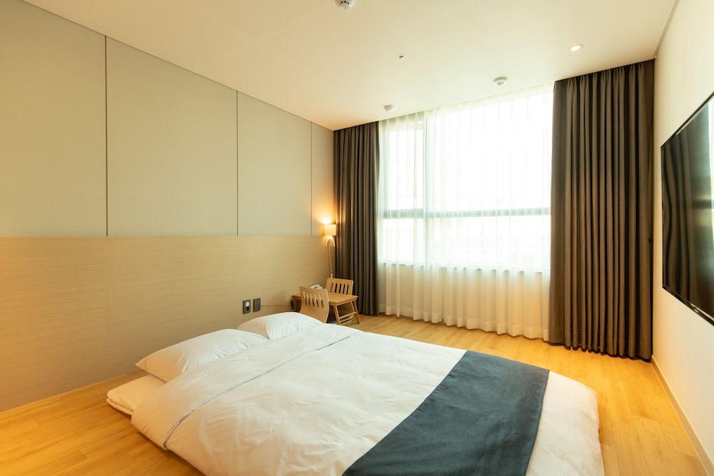 Hotel Winstory Seogwipo Esterno foto
