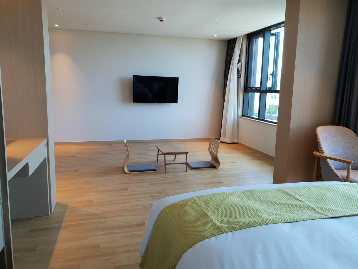 Hotel Winstory Seogwipo Esterno foto