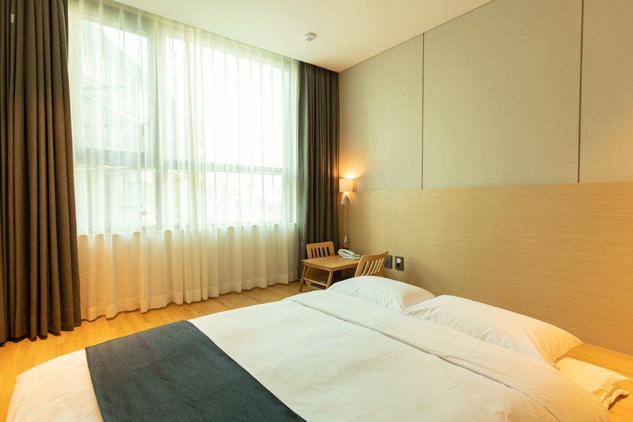 Hotel Winstory Seogwipo Esterno foto