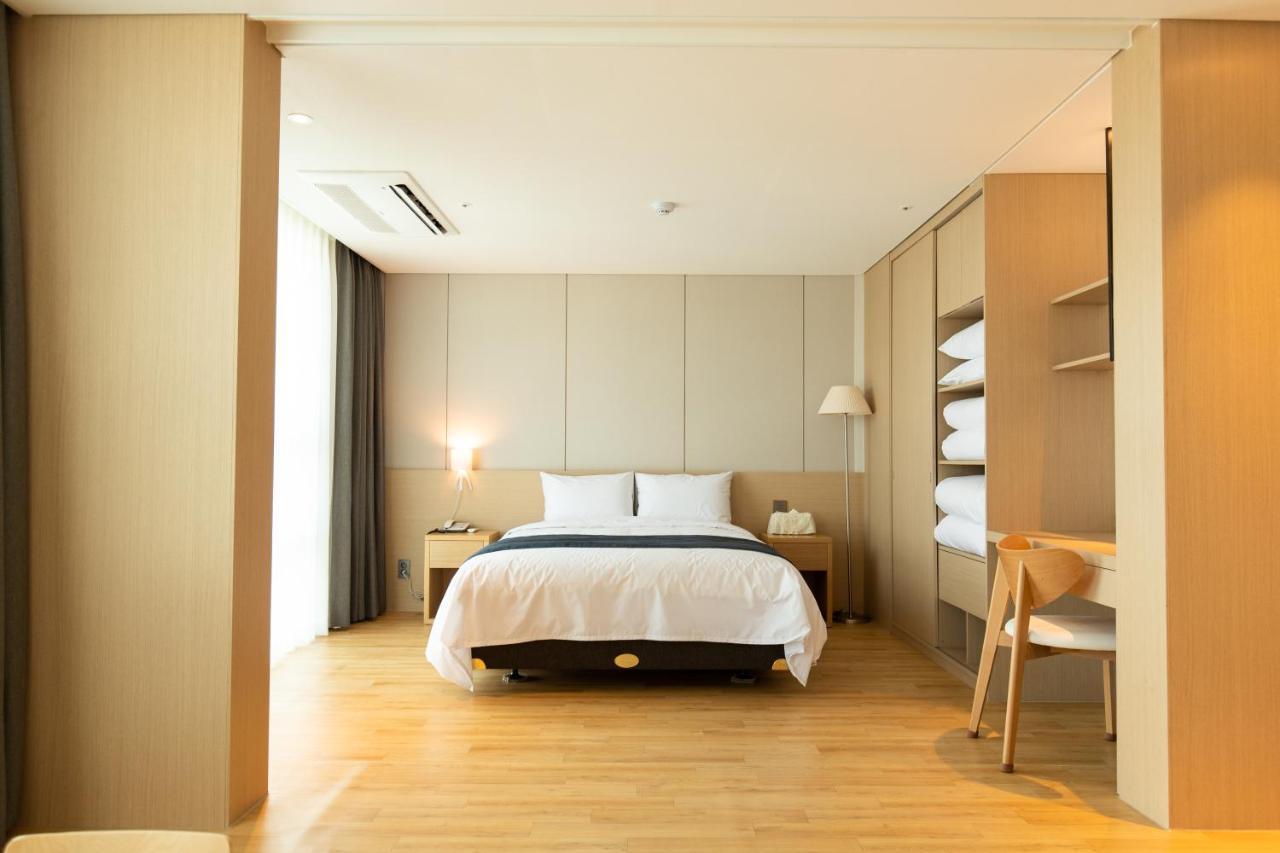 Hotel Winstory Seogwipo Esterno foto