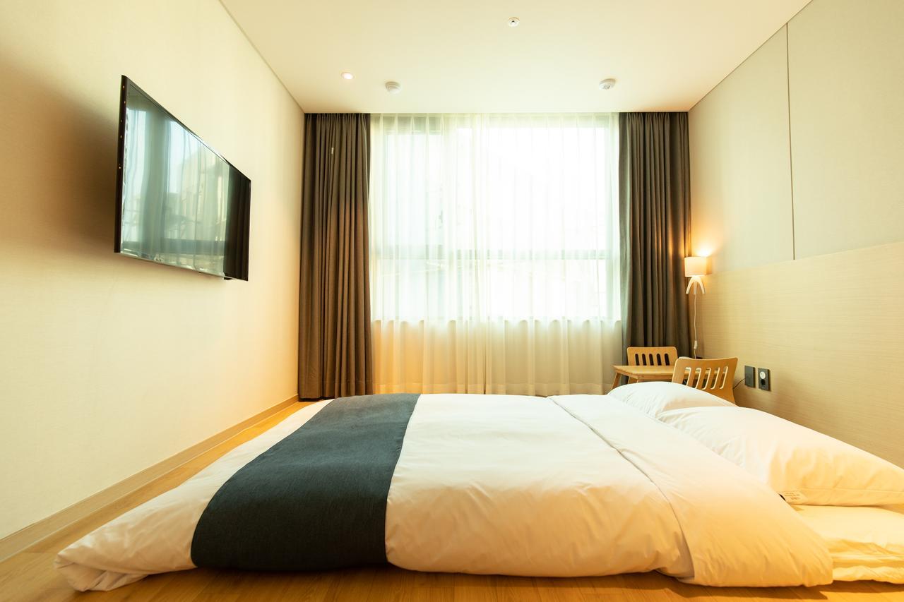 Hotel Winstory Seogwipo Esterno foto